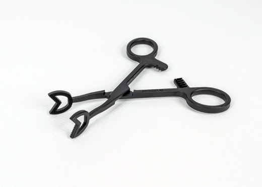 Disposable sterile tongue holder for children
